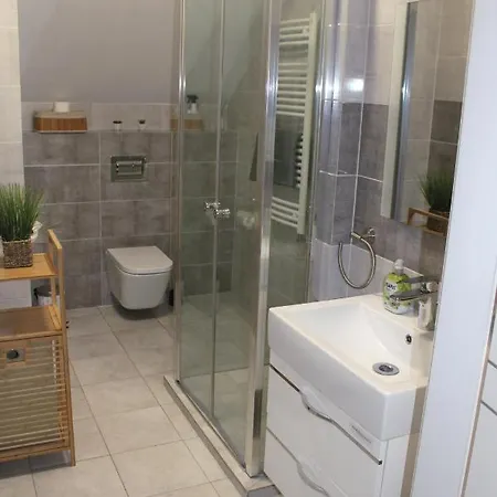 Проживание в семье Ruda Sowa Нова-Руда